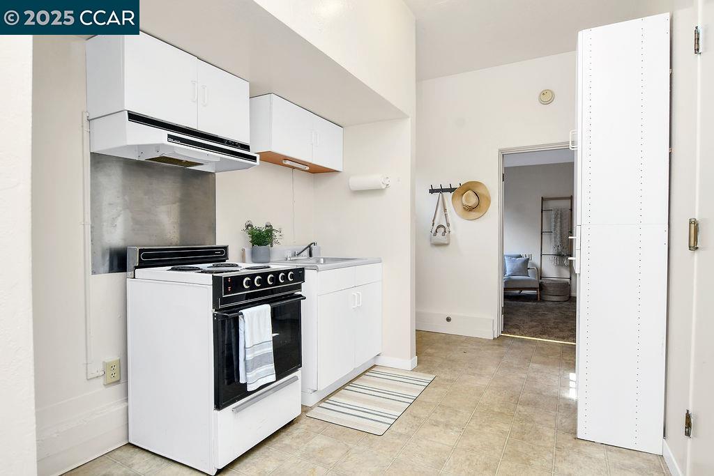 1410-1412 Lang Street