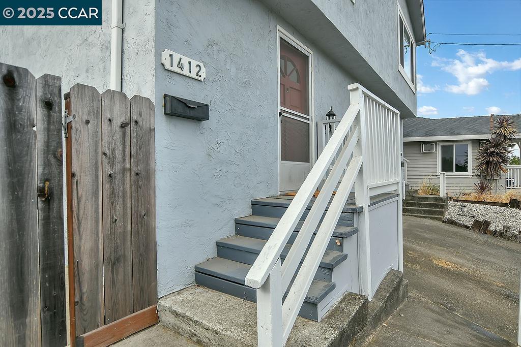 1410-1412 Lang Street