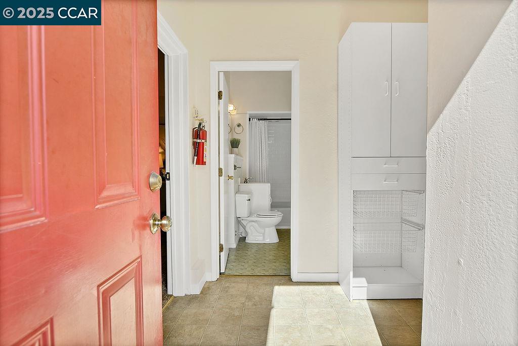 1410-1412 Lang Street