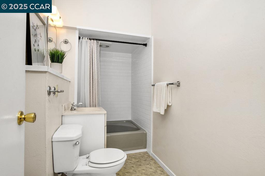 1410-1412 Lang Street