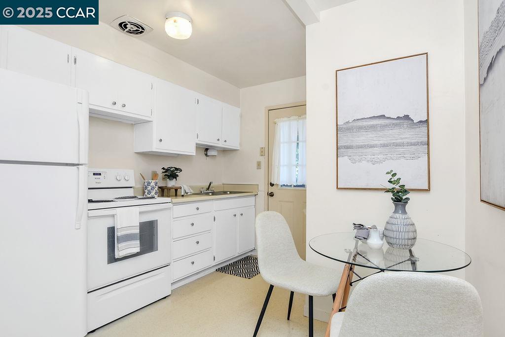 1410-1412 Lang Street