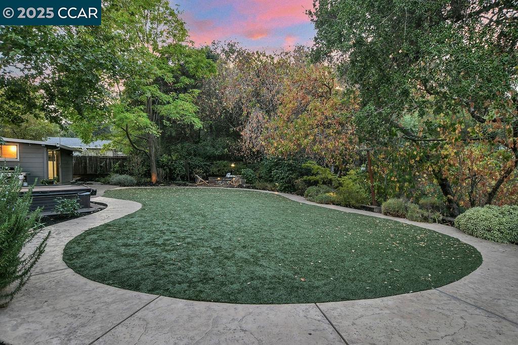 1993 Reliez Valley Road