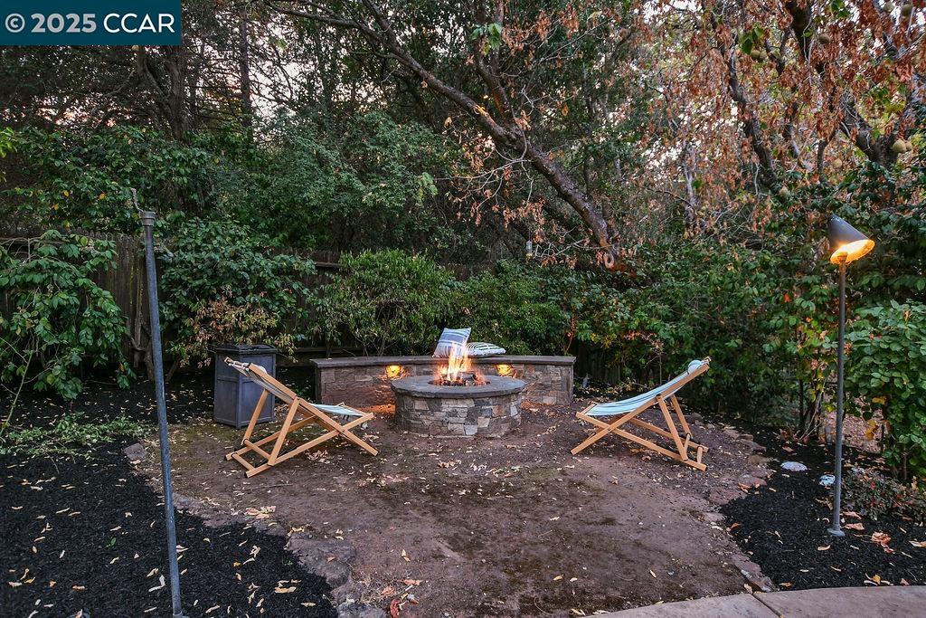 1993 Reliez Valley Road