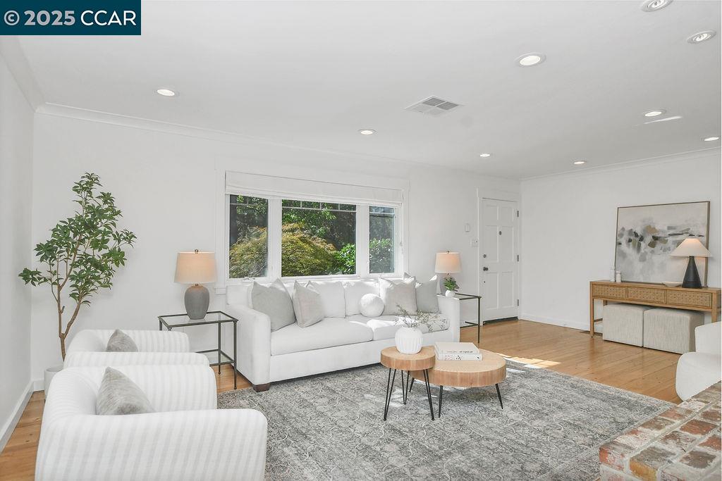 1993 Reliez Valley Road