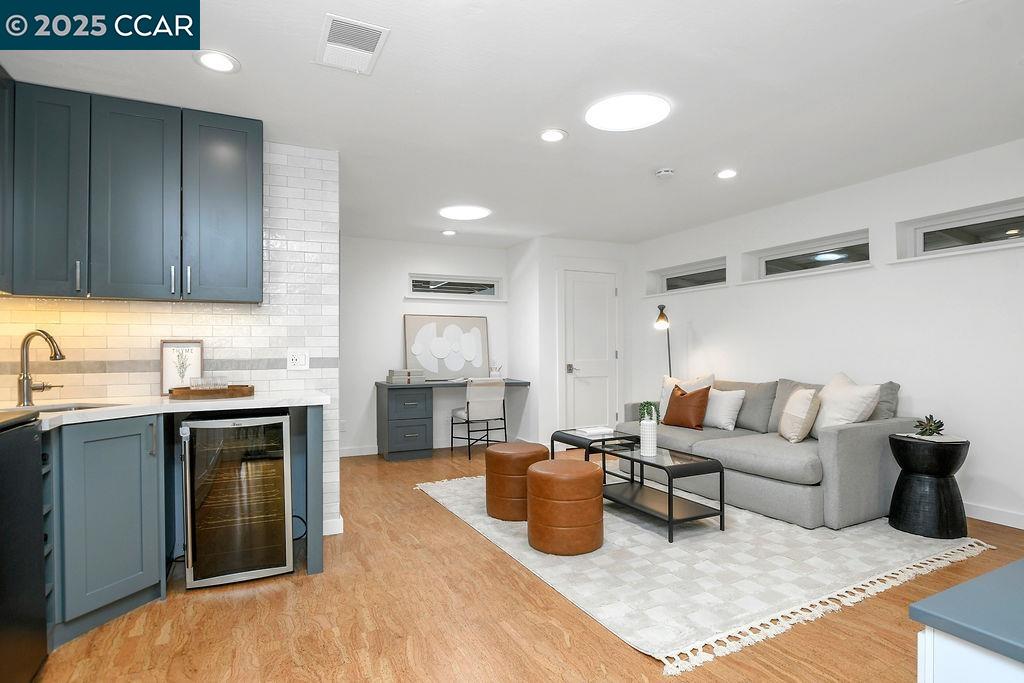 1993 Reliez Valley Road