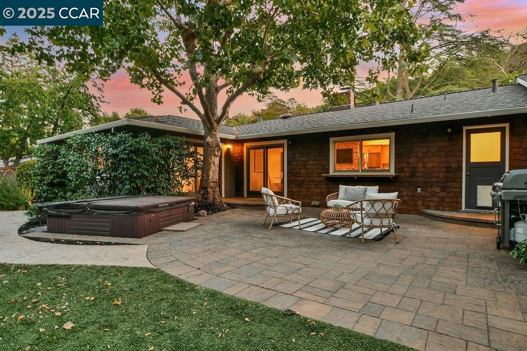 1993 Reliez Valley Road