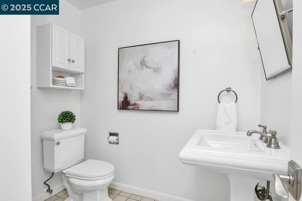 1993 Reliez Valley Road