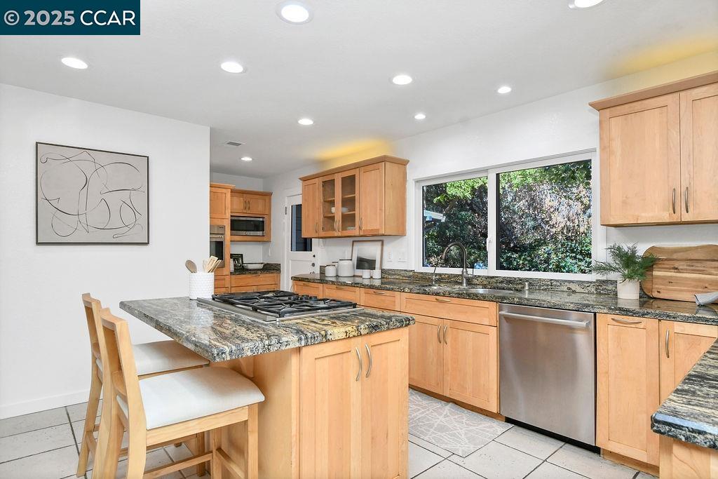 1993 Reliez Valley Road