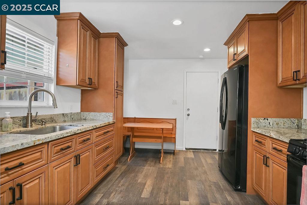 2381 Monterey Ave, Martinez