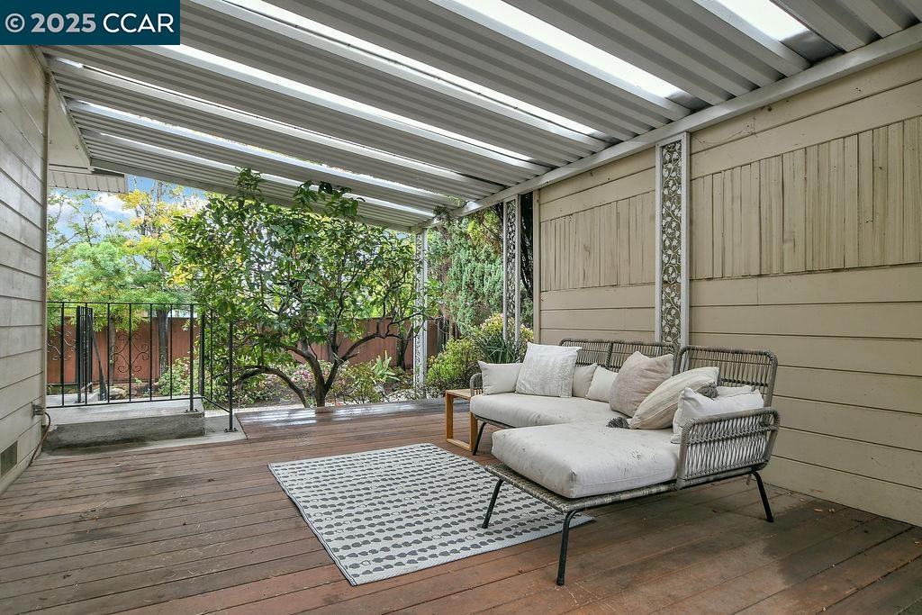 19061 Gliddon Street