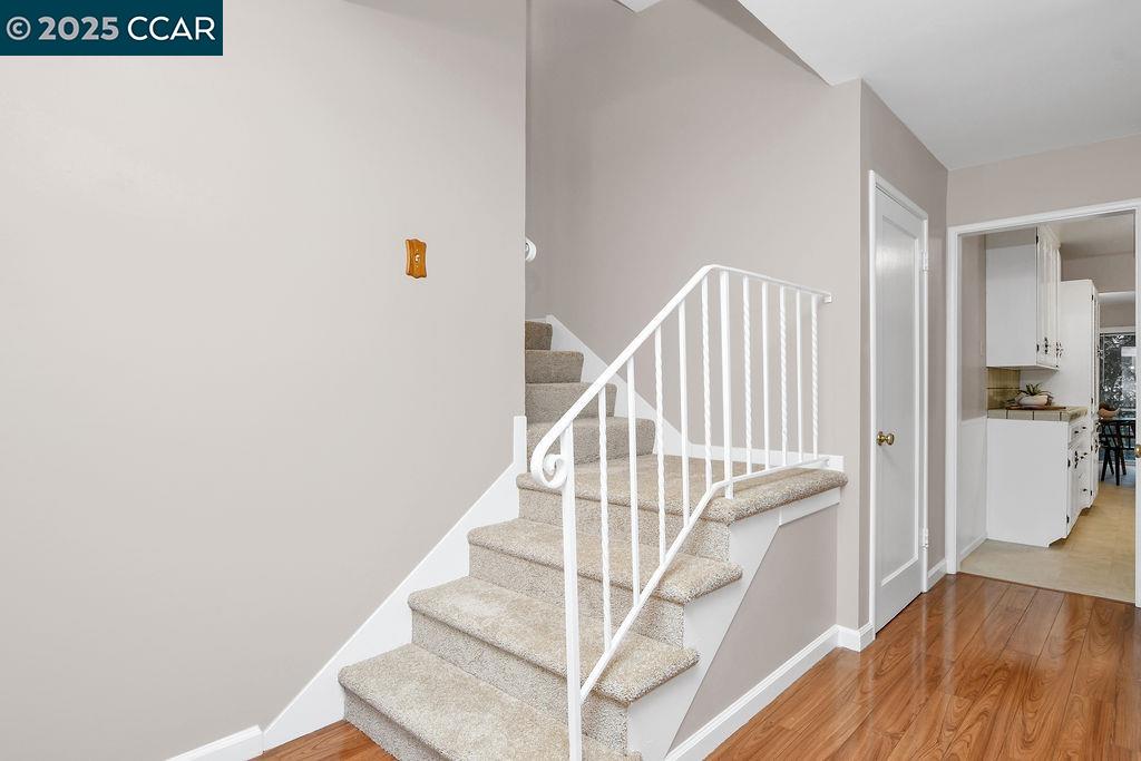 19061 Gliddon Street