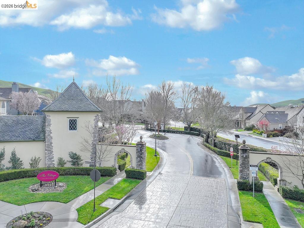 4072 Summer Gate Ave