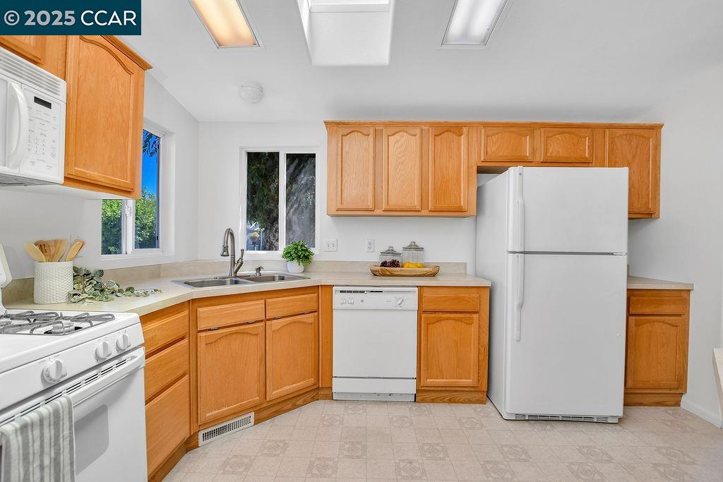 281 Aria Drive # 143