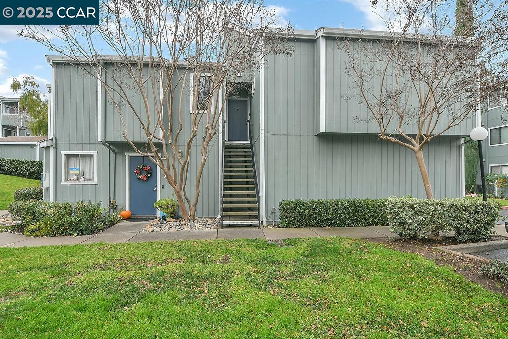 1072 Maywood Lane # 36