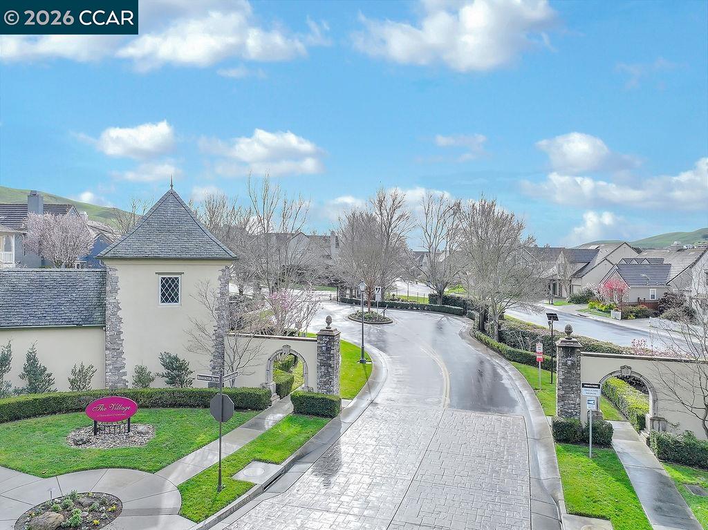 4072 Summer Gate Ave