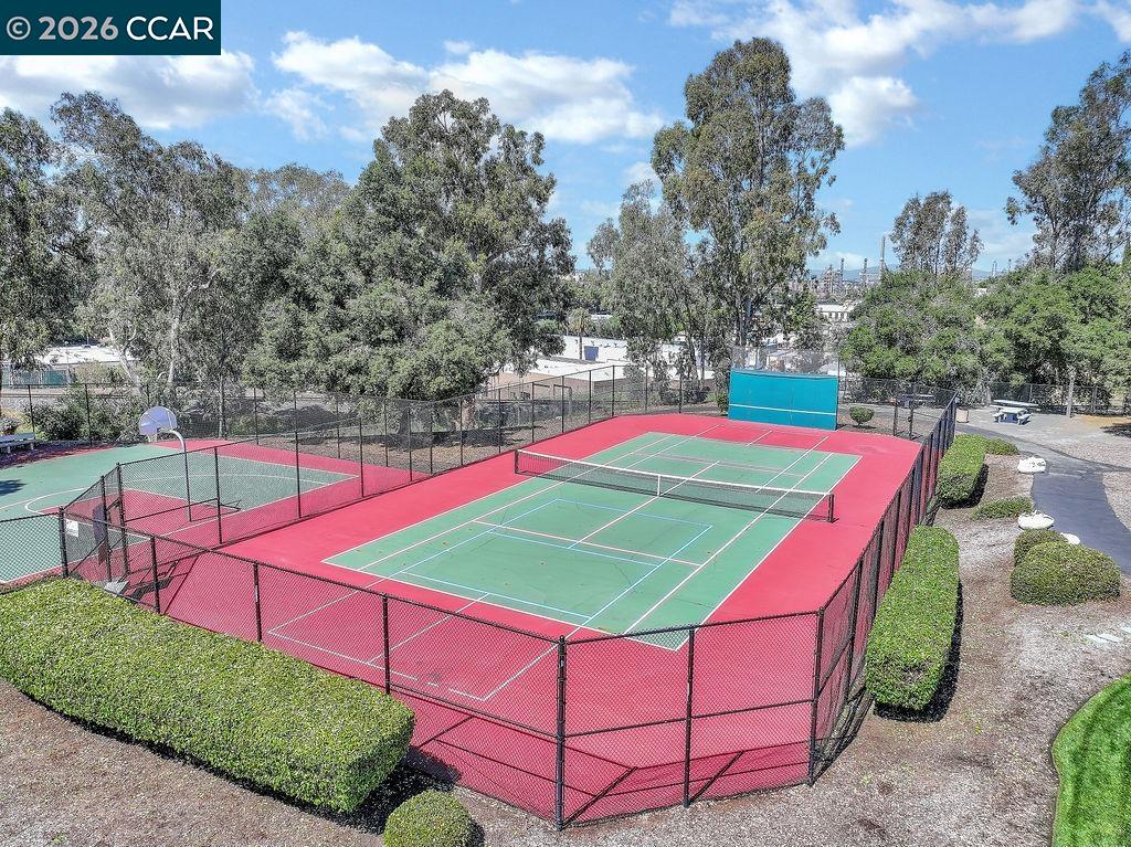 508 Valley View Court