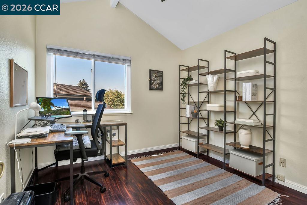 2143 Range Place
