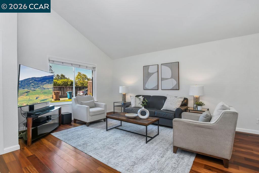 2143 Range Place