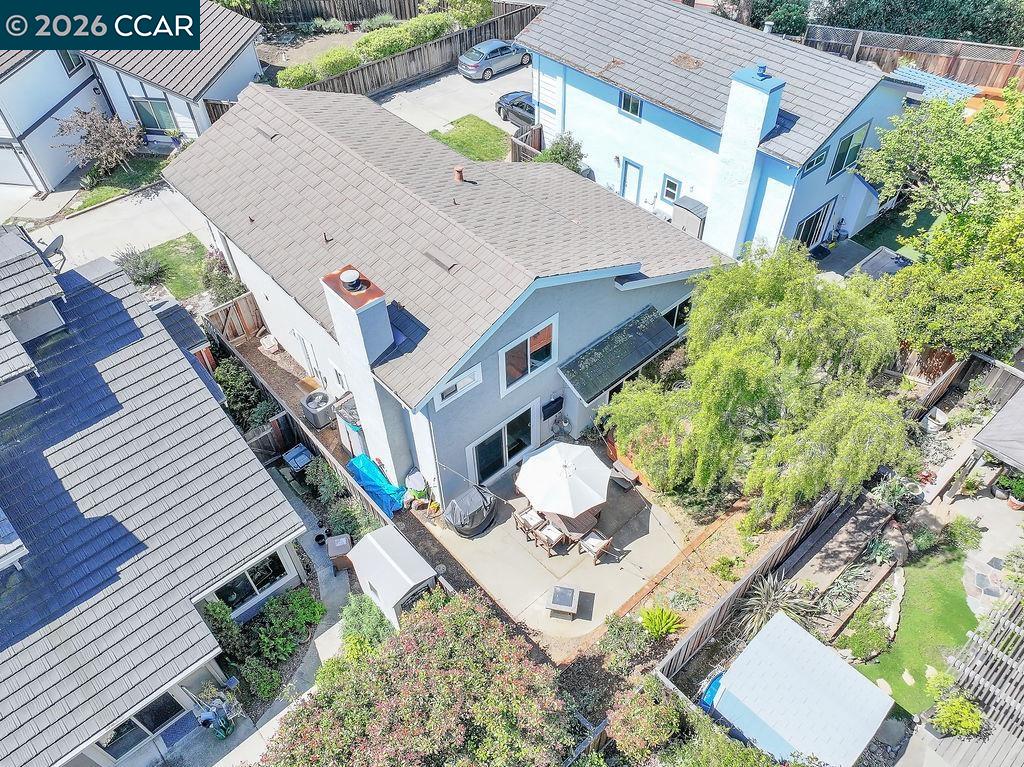 2143 Range Place