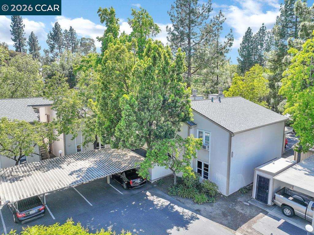 375 Camelback Rd # 3 Unit: #3
