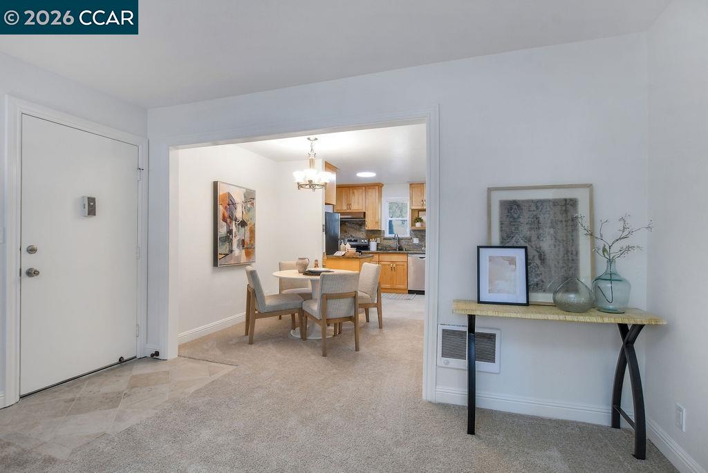 375 Camelback Rd # 3 Unit: #3