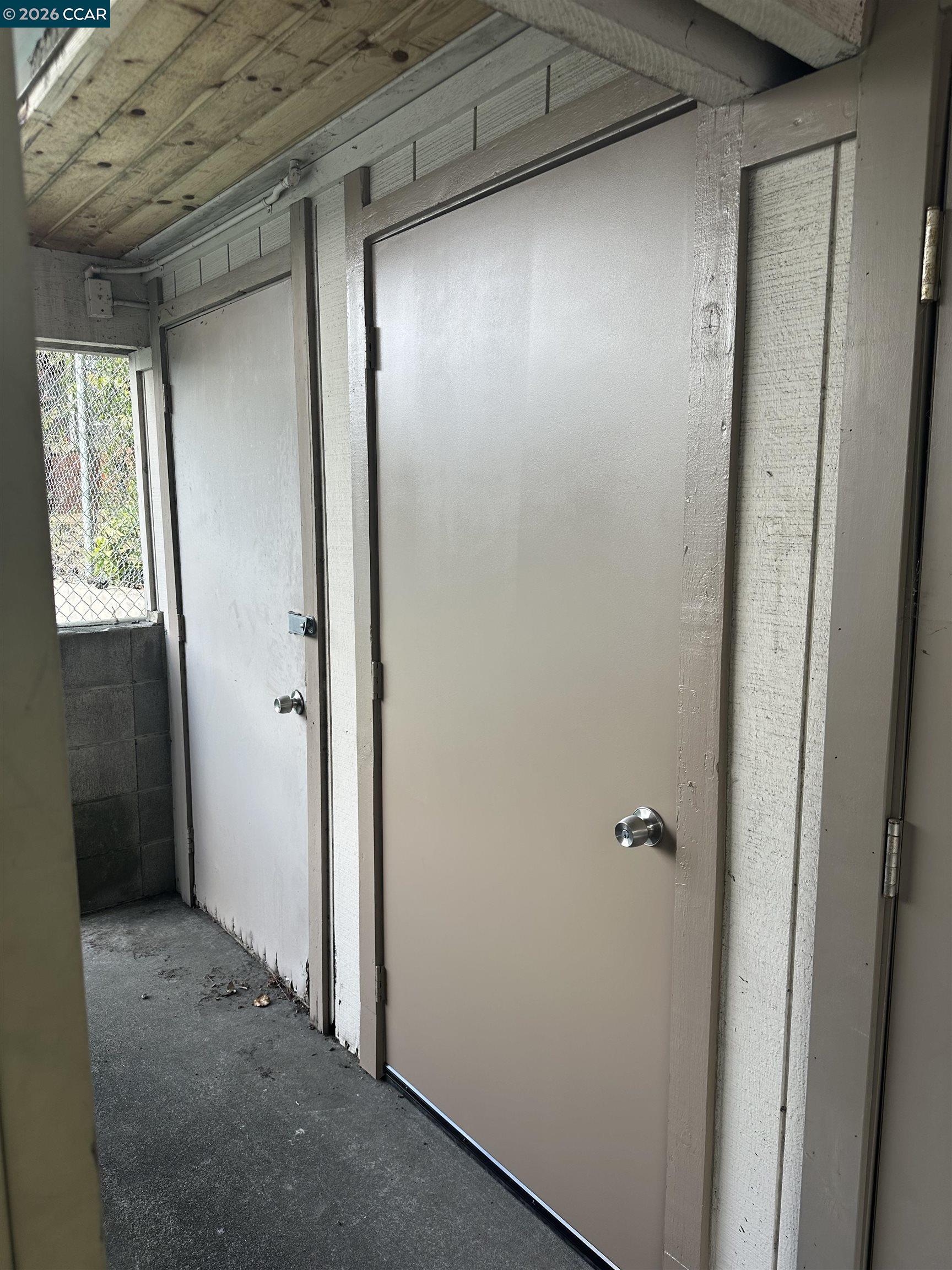375 Camelback Rd # 3 Unit: #3