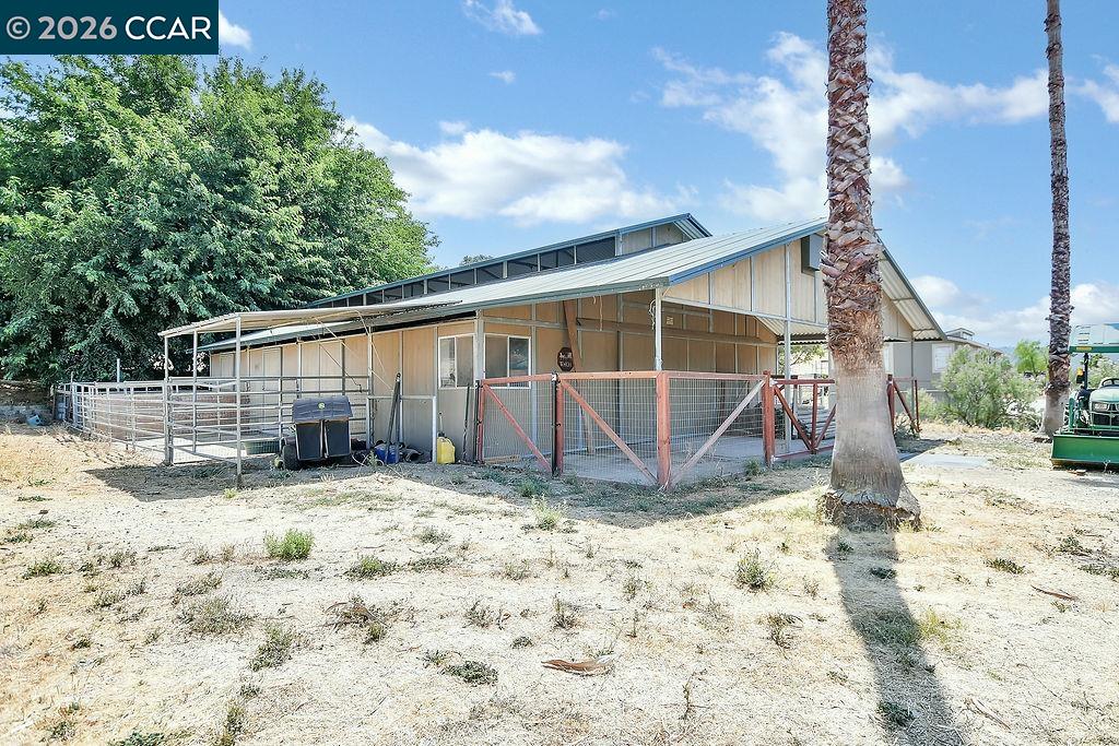 4161 Leon Drive