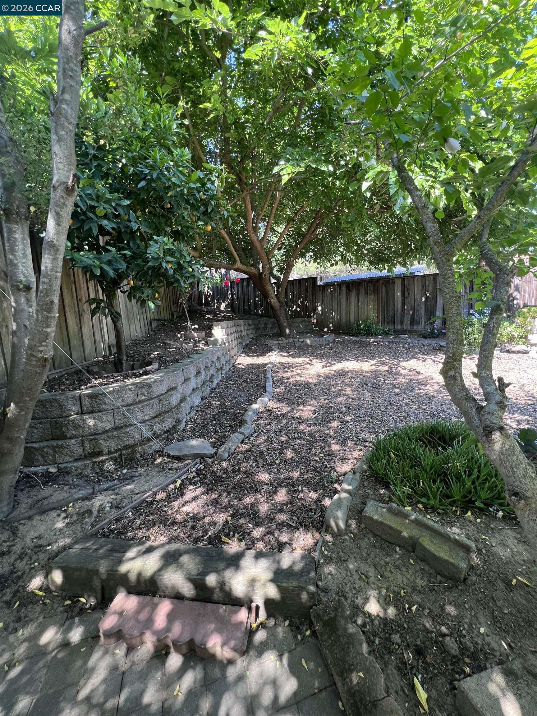 2246 Bridgeport Way