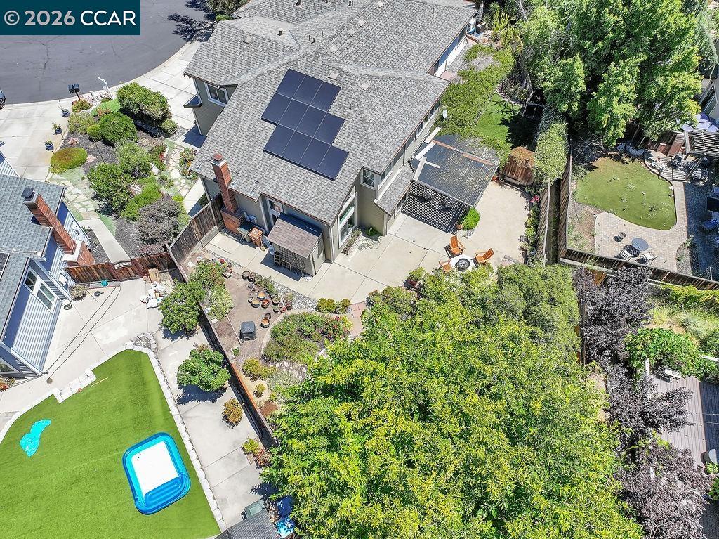 2246 Bridgeport Way