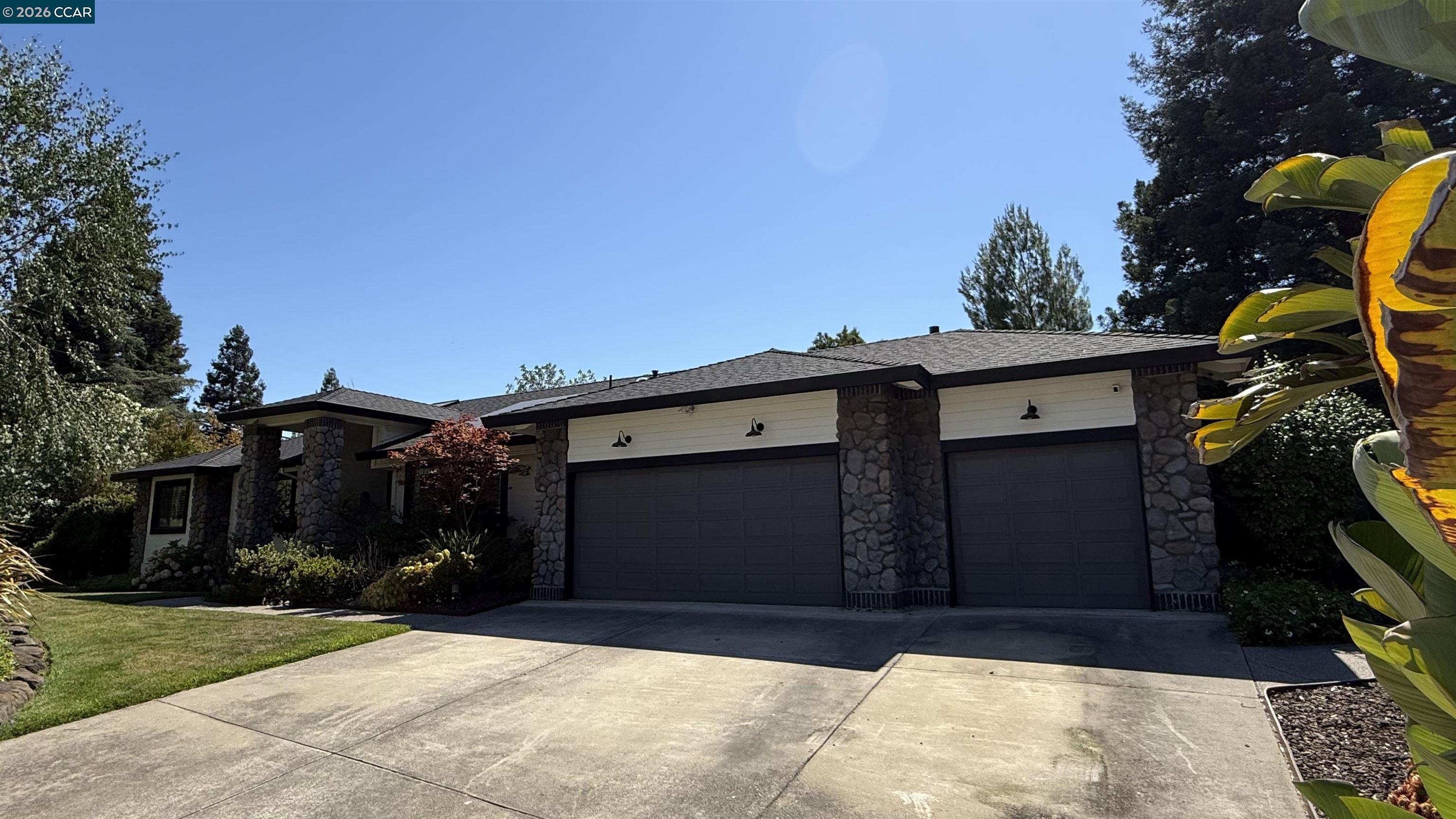 403 Midway Place