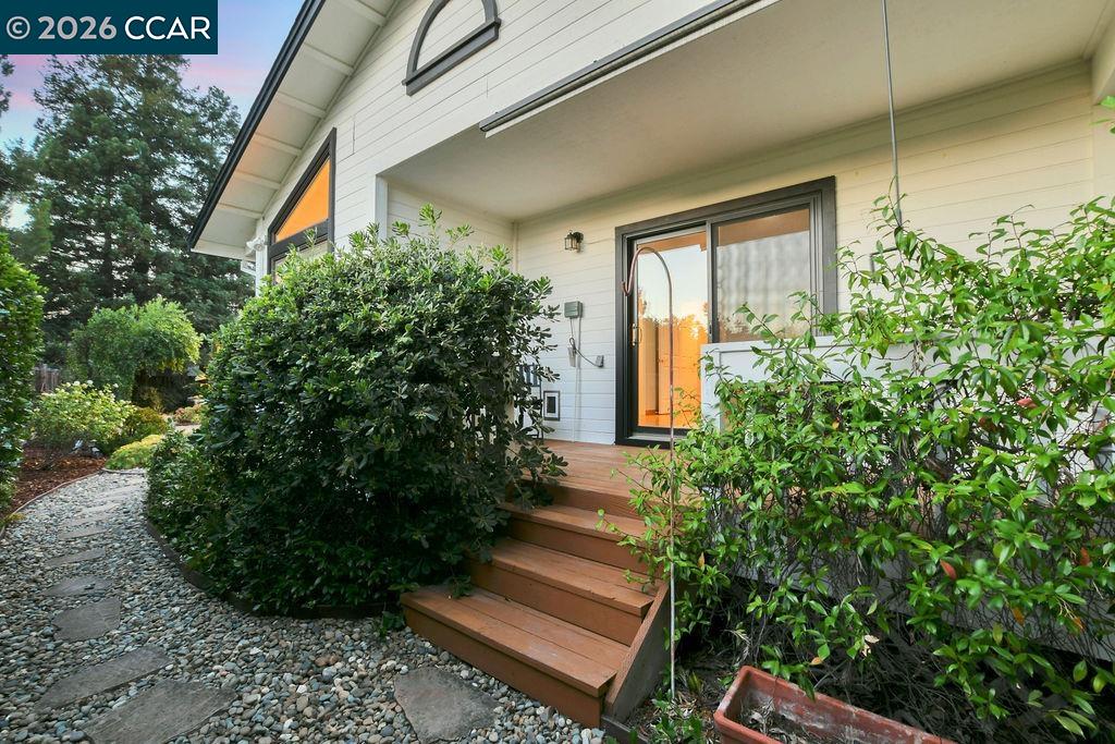 403 Midway Place