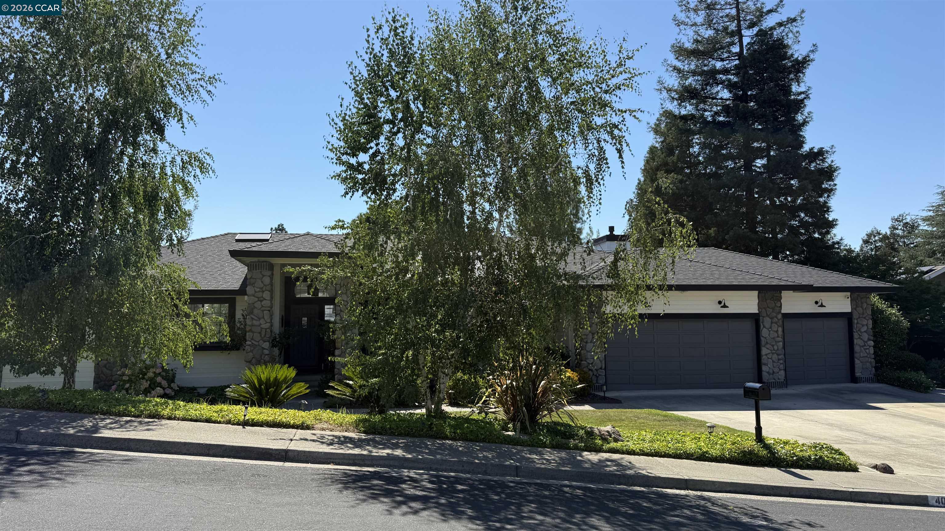403 Midway Place