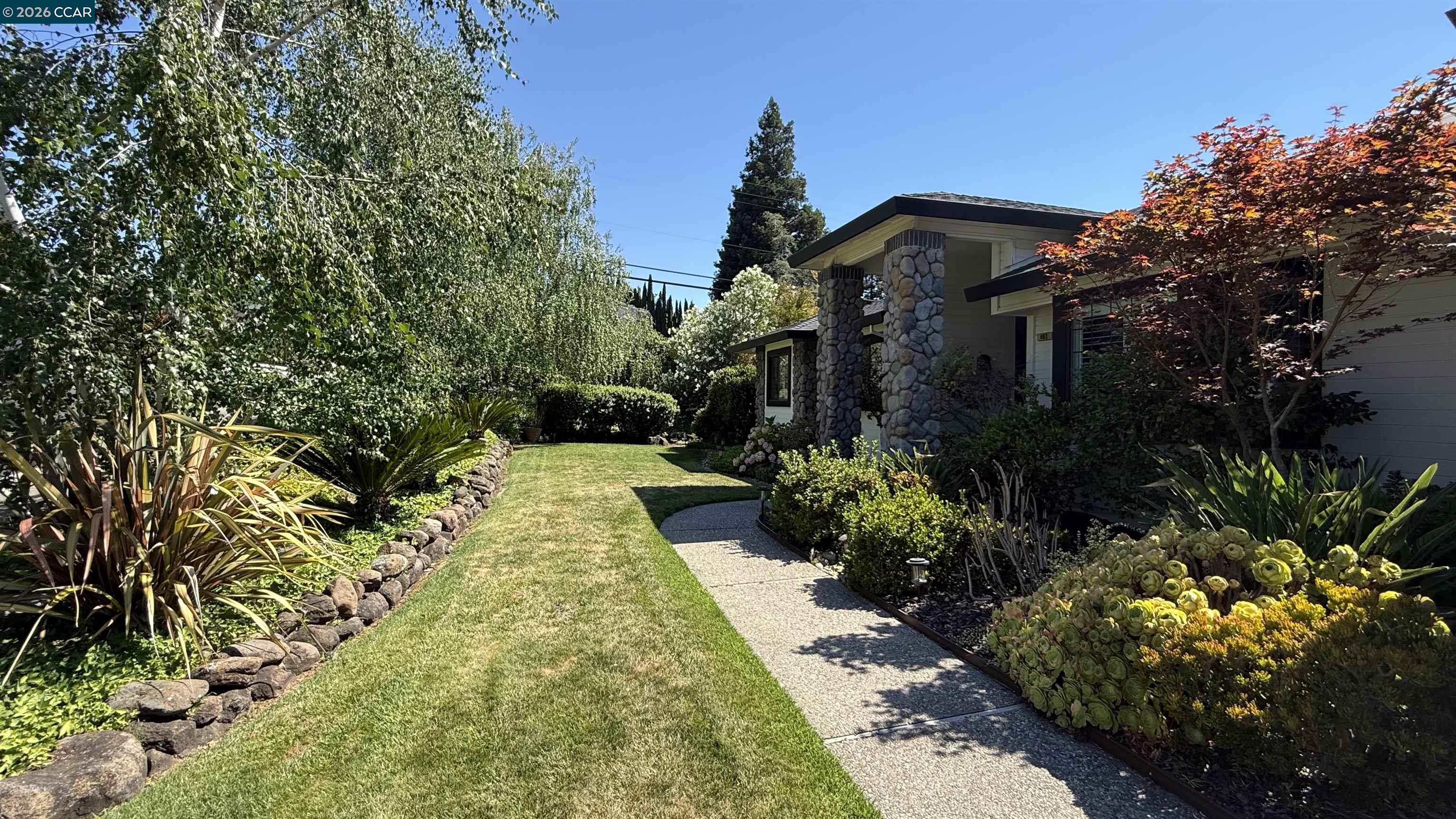 403 Midway Place