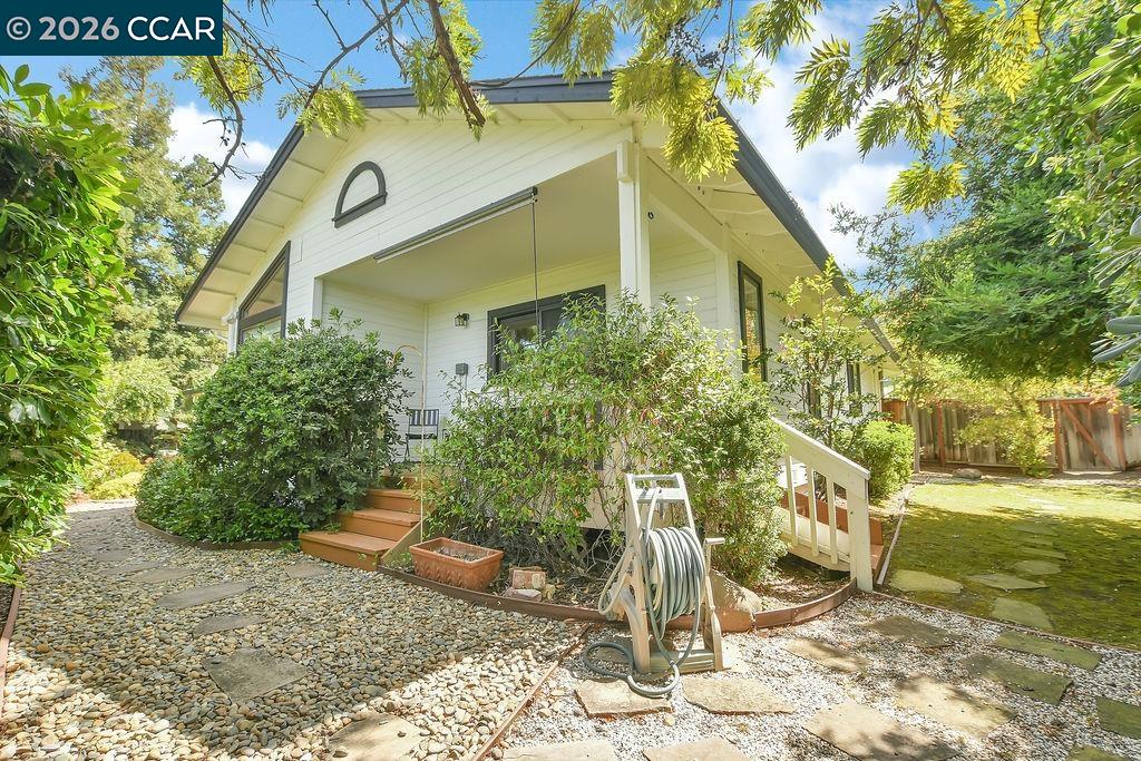 403 Midway Place