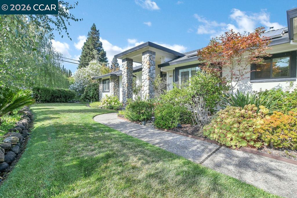 403 Midway Place