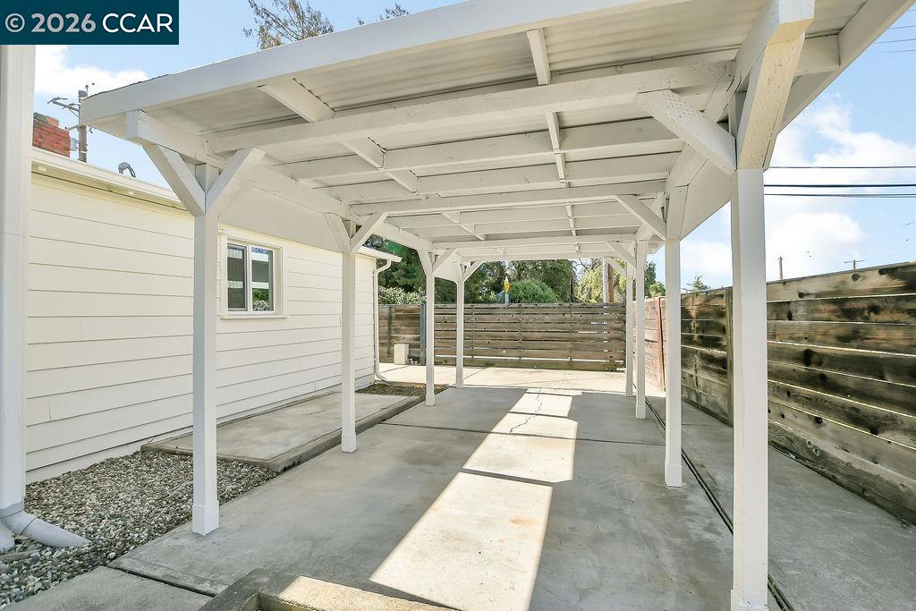 1627 Humphrey Dr