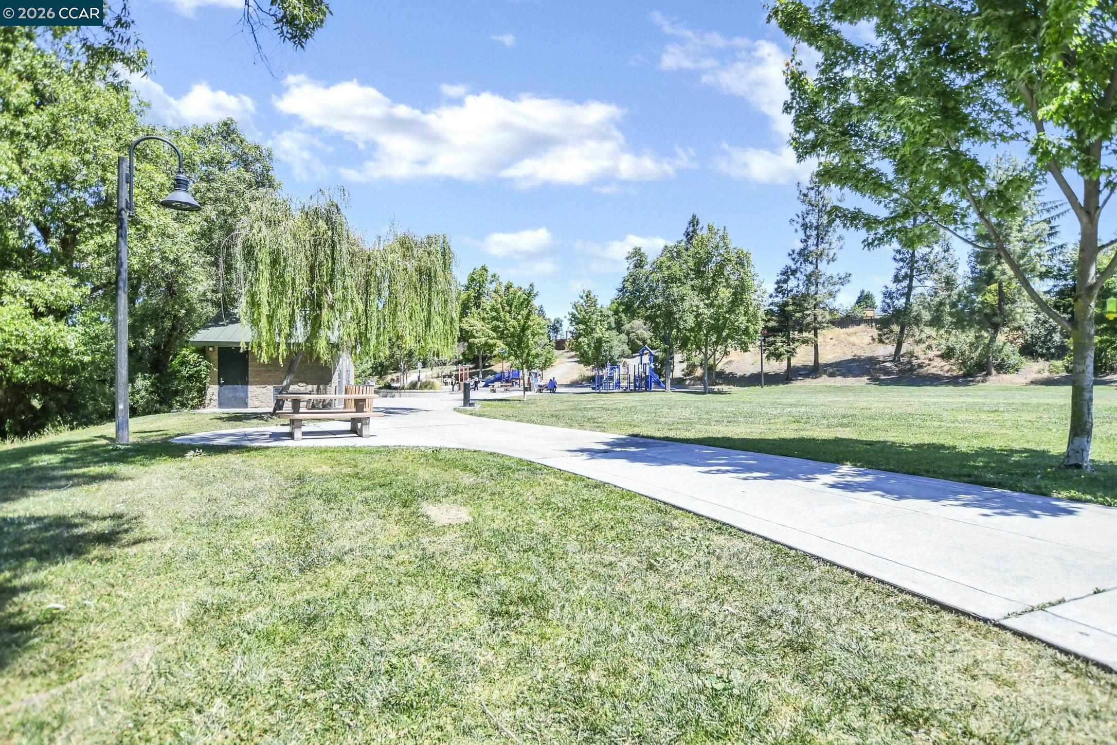 1154 Breckenridge Court