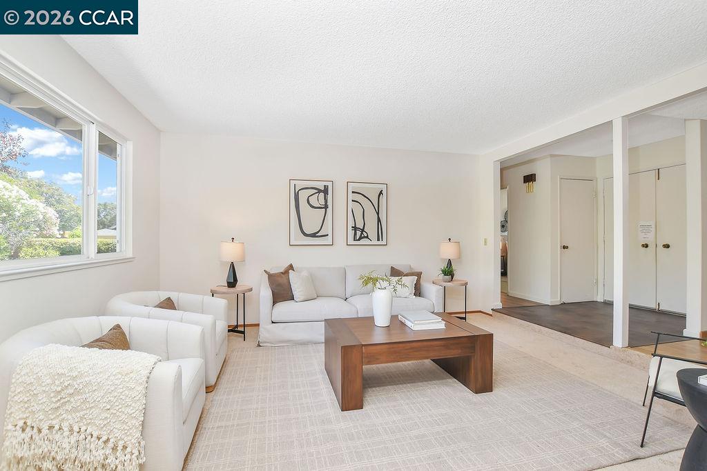6 Windhaven Court