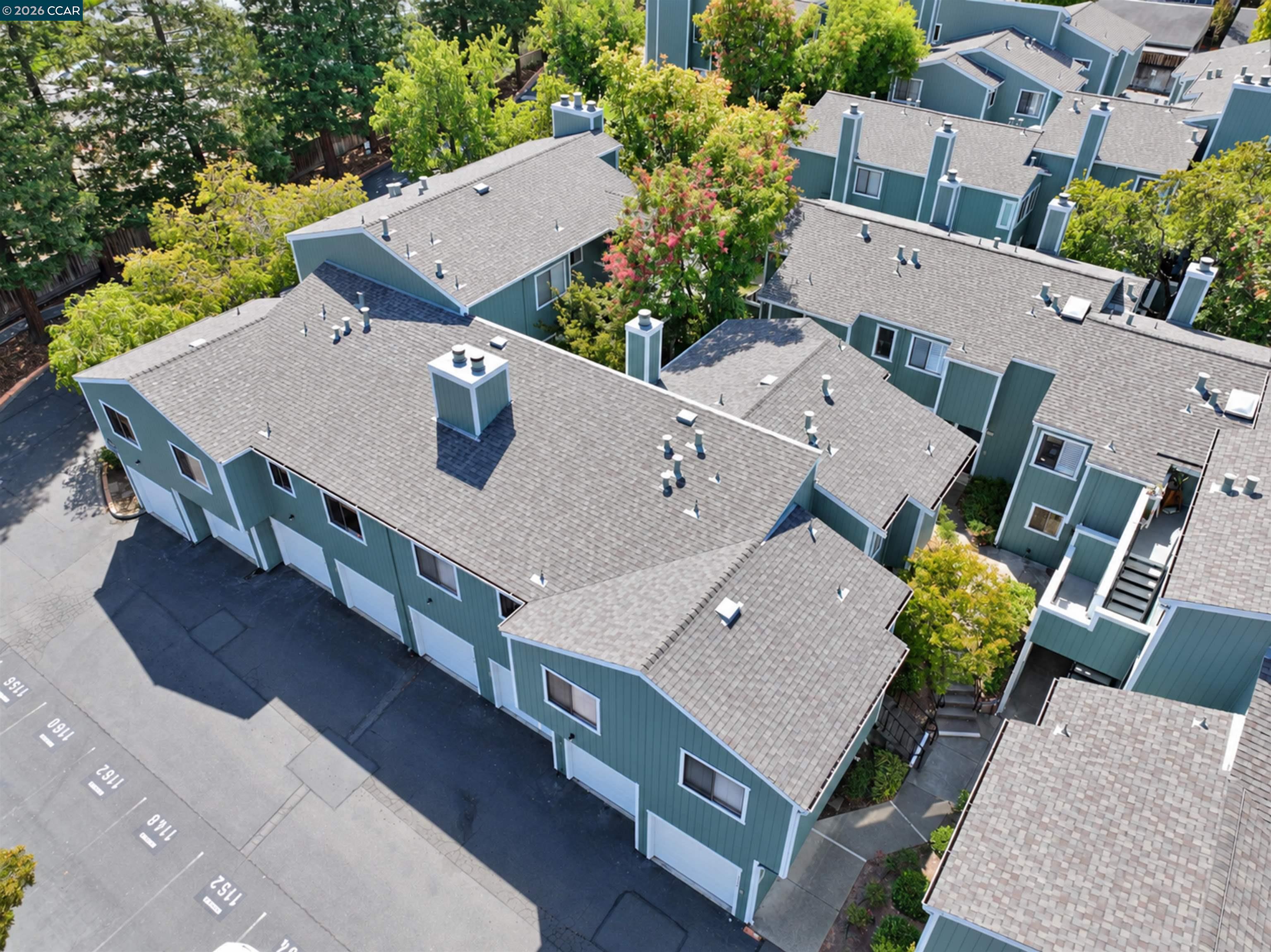 1152 Maywood Lane