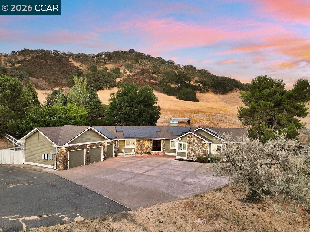 4161 Leon Dr.