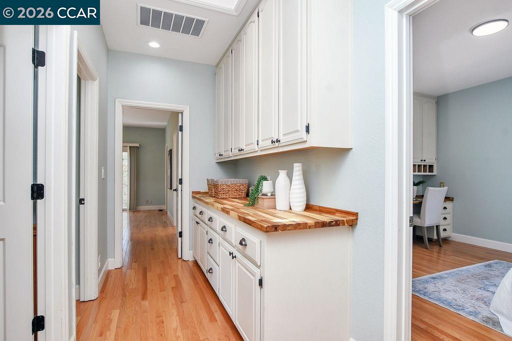 4161 Leon Dr.