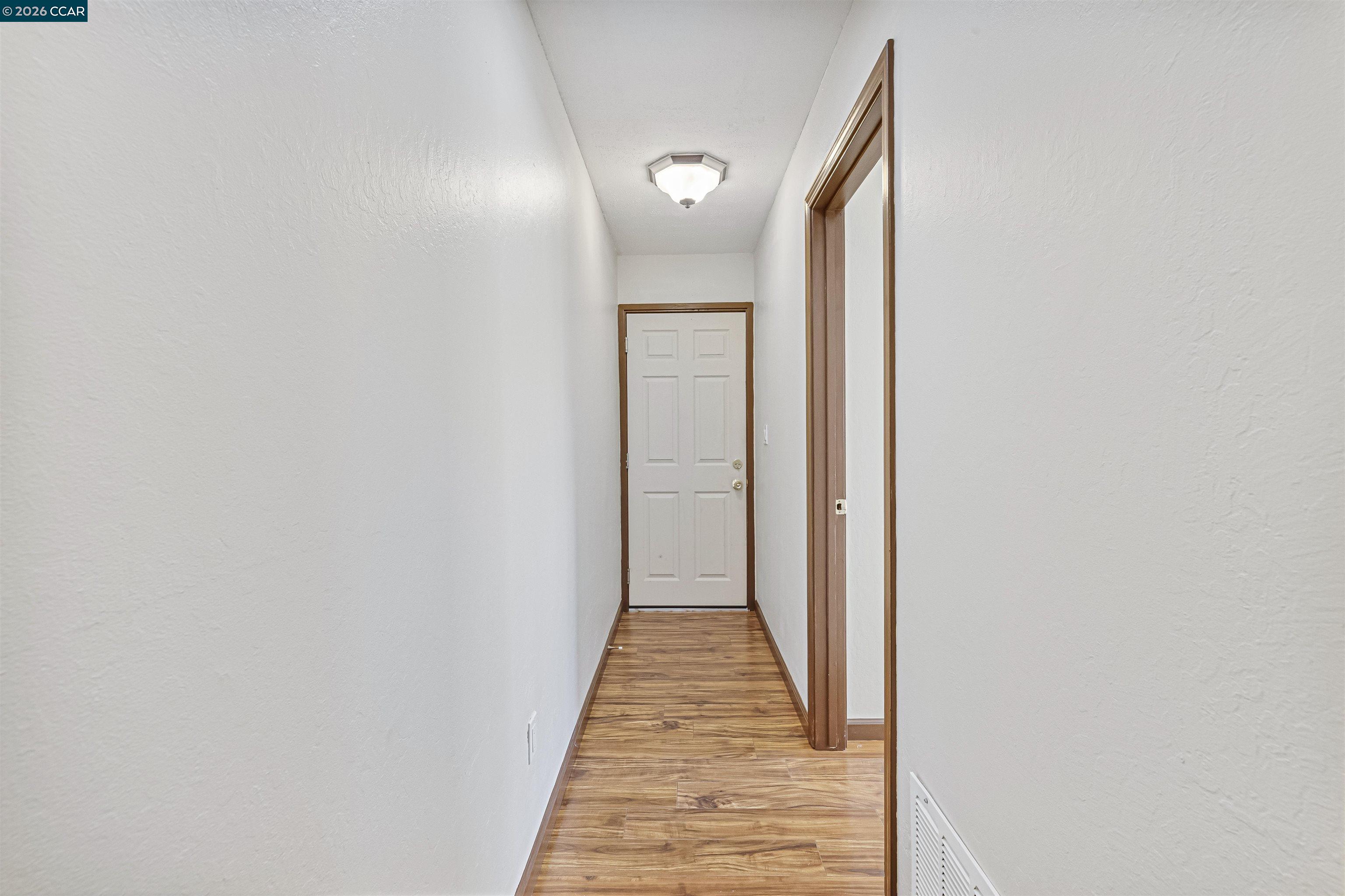 912 Marie Ave