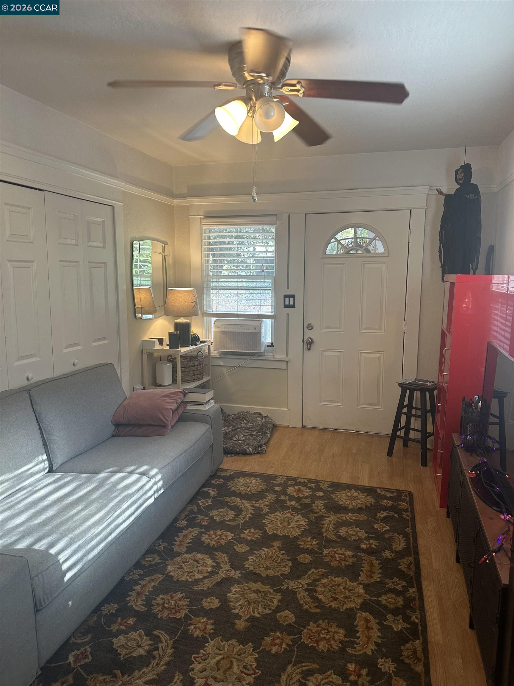 824-828 Richardson