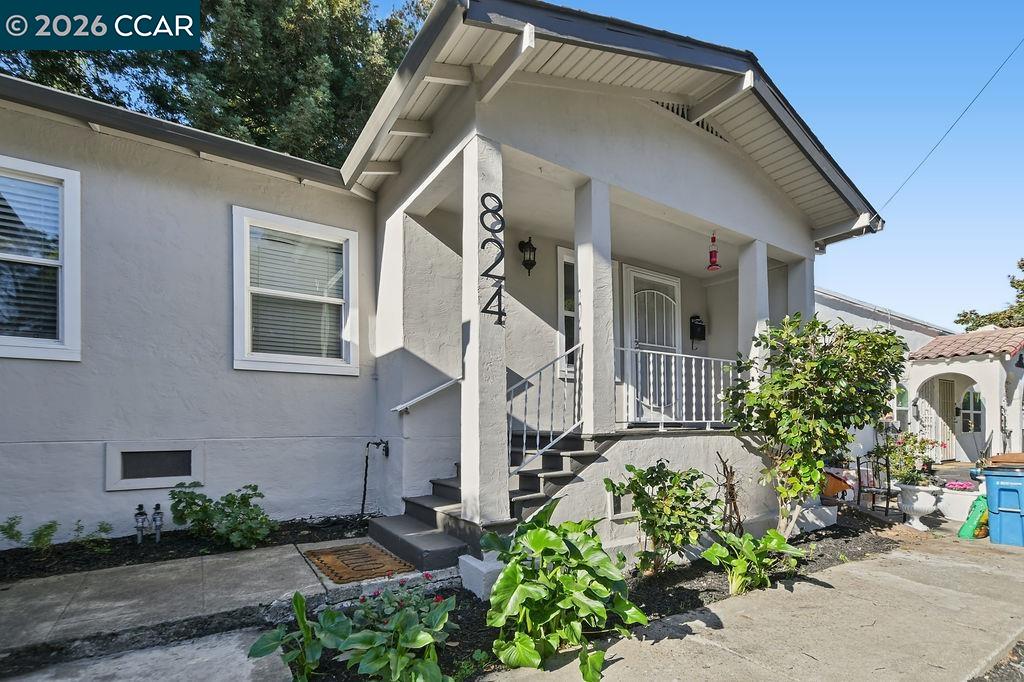 824-828 Richardson