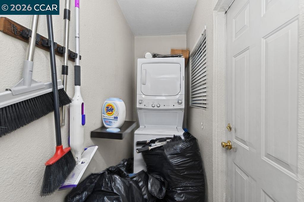 824-828 Richardson