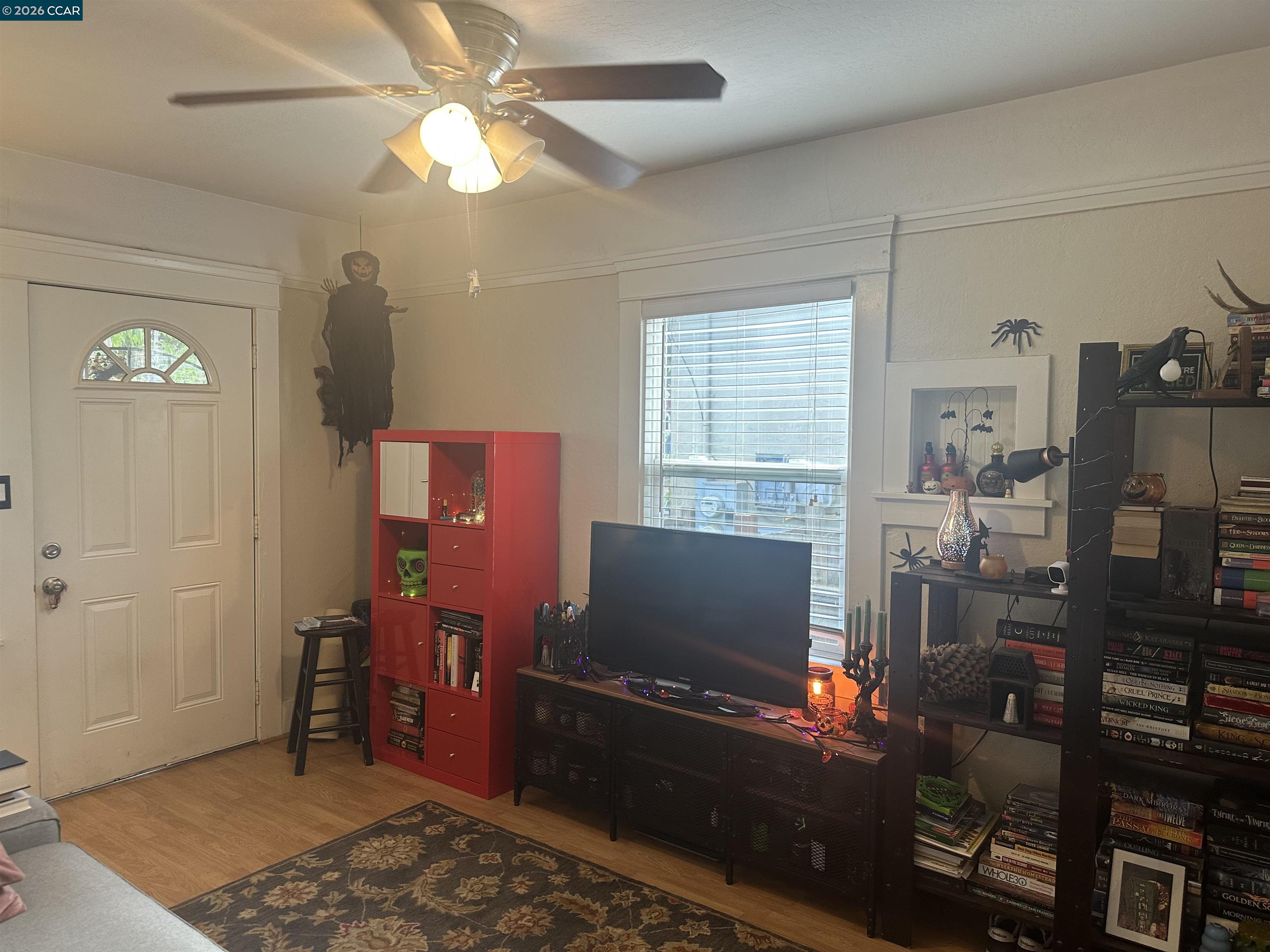 824- 828 Richardson Street # 828 Unit: 824-828