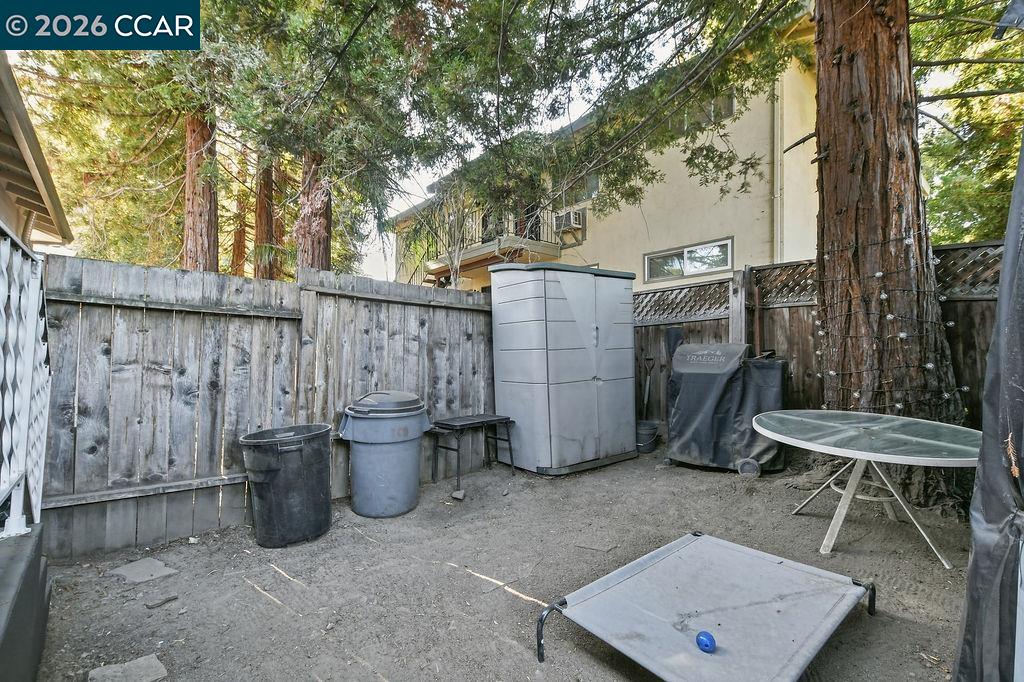 824- 828 Richardson Street # 828 Unit: 824-828