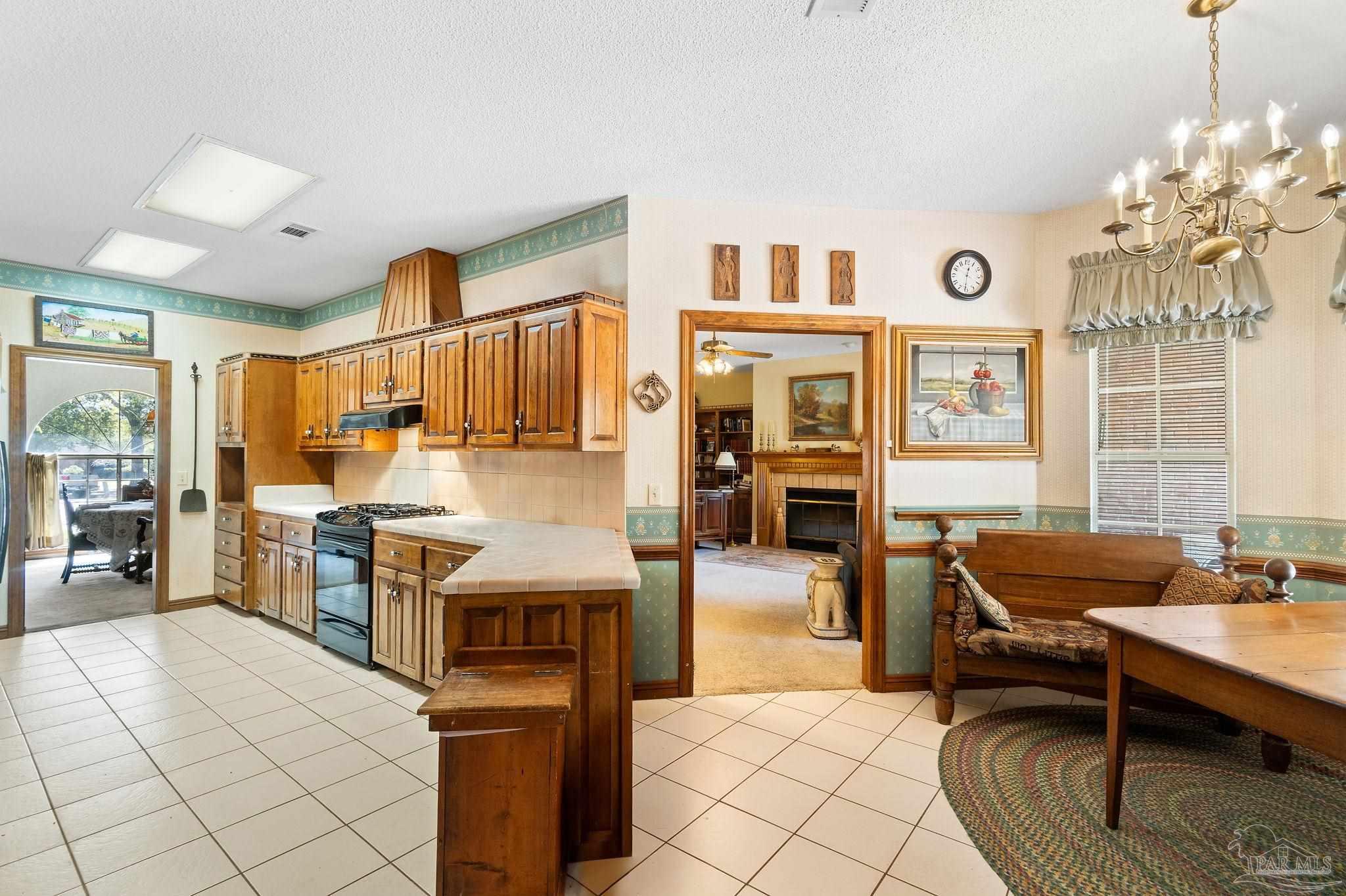 2770 Semoran Cir