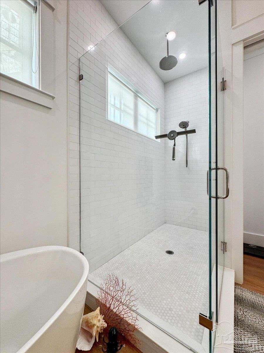 1102 E Strong St, Pensacola