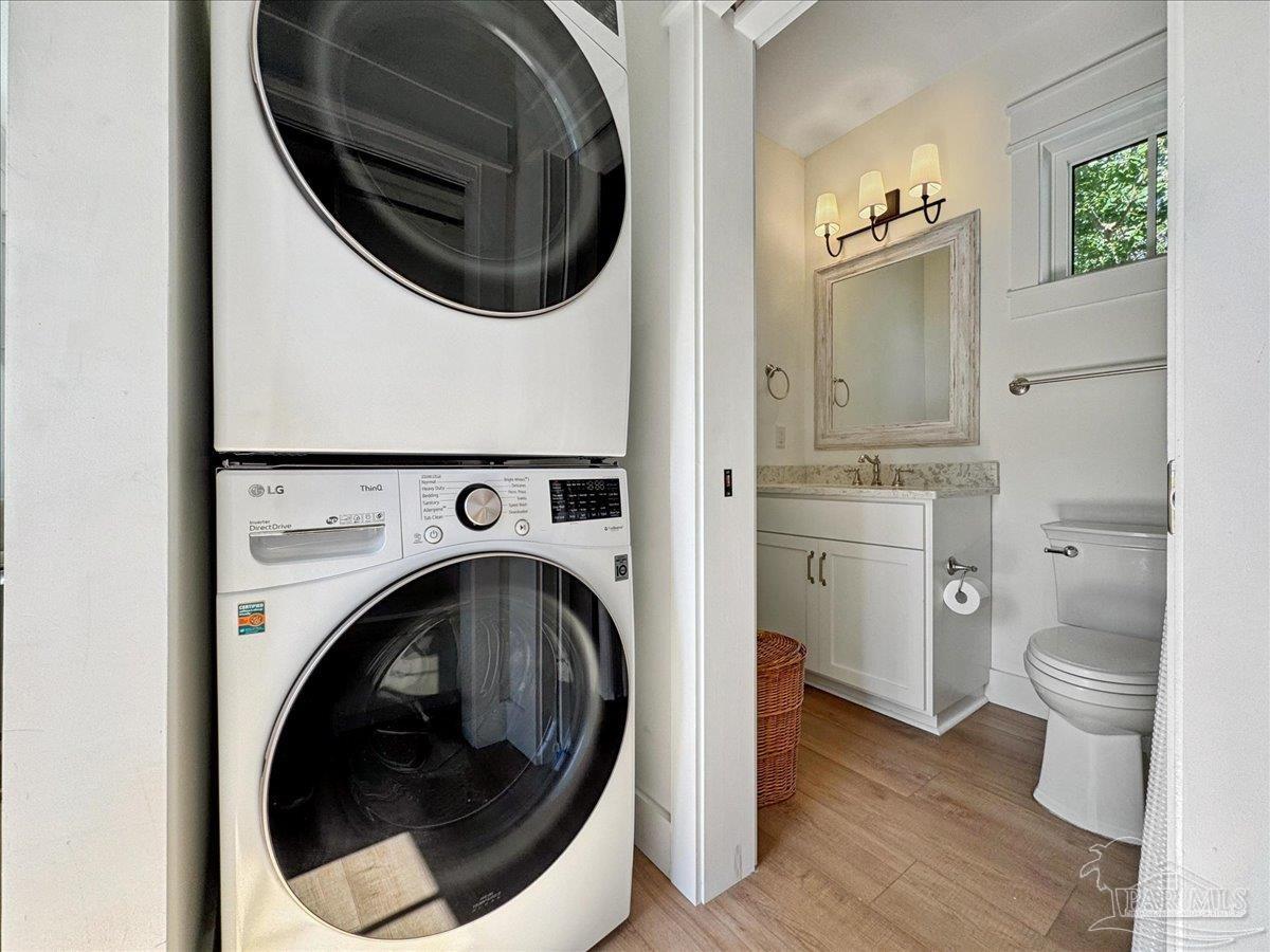 1102 E Strong St, Pensacola